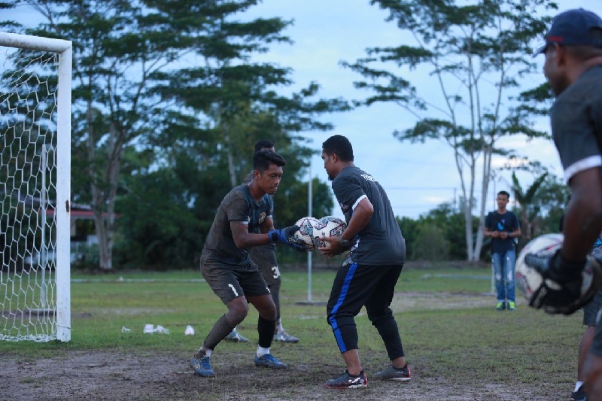 Persewar Waropen siap hadapi Sulut United pertandingan Liga 1