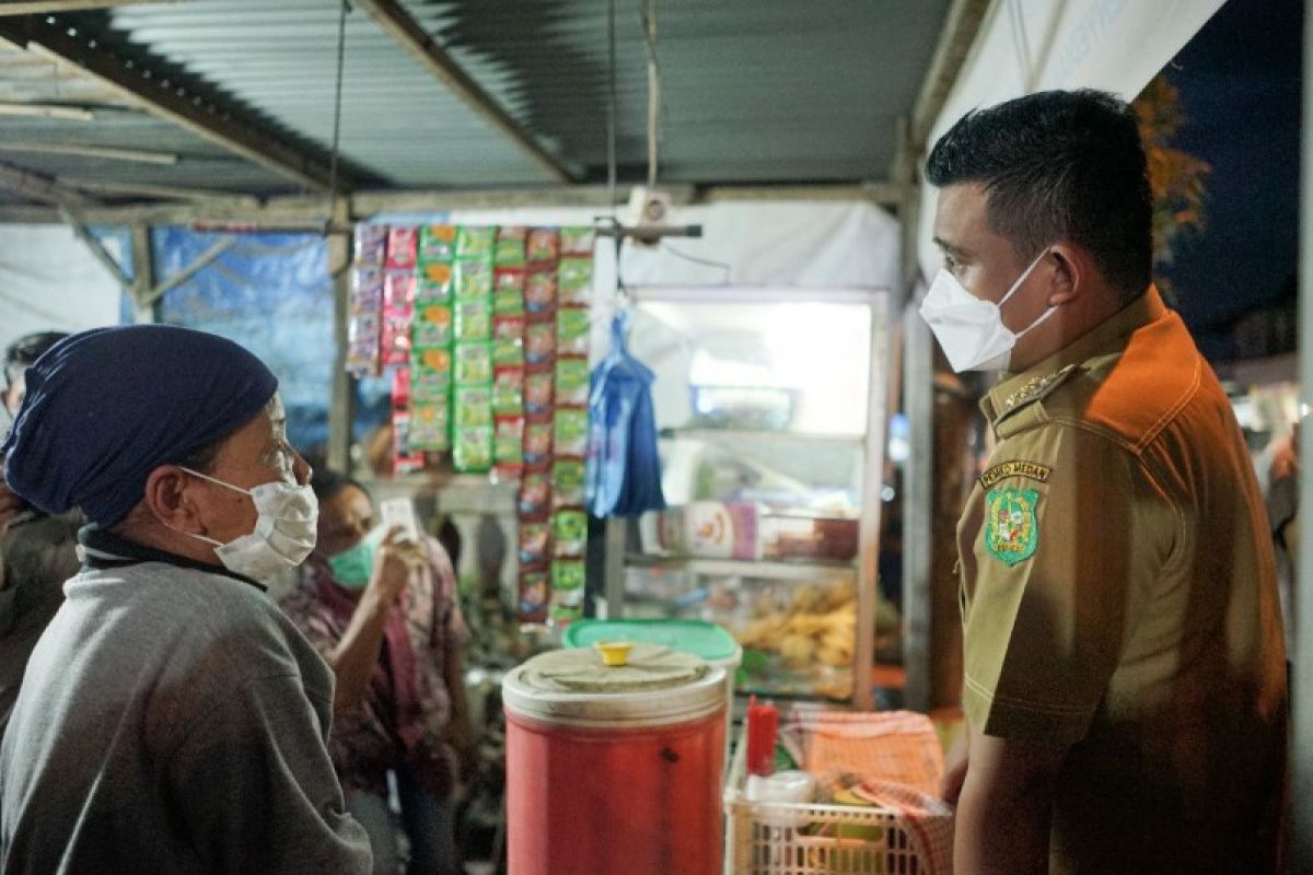 Penjual gorengan doakan Bobby Nasution jadi gubernur