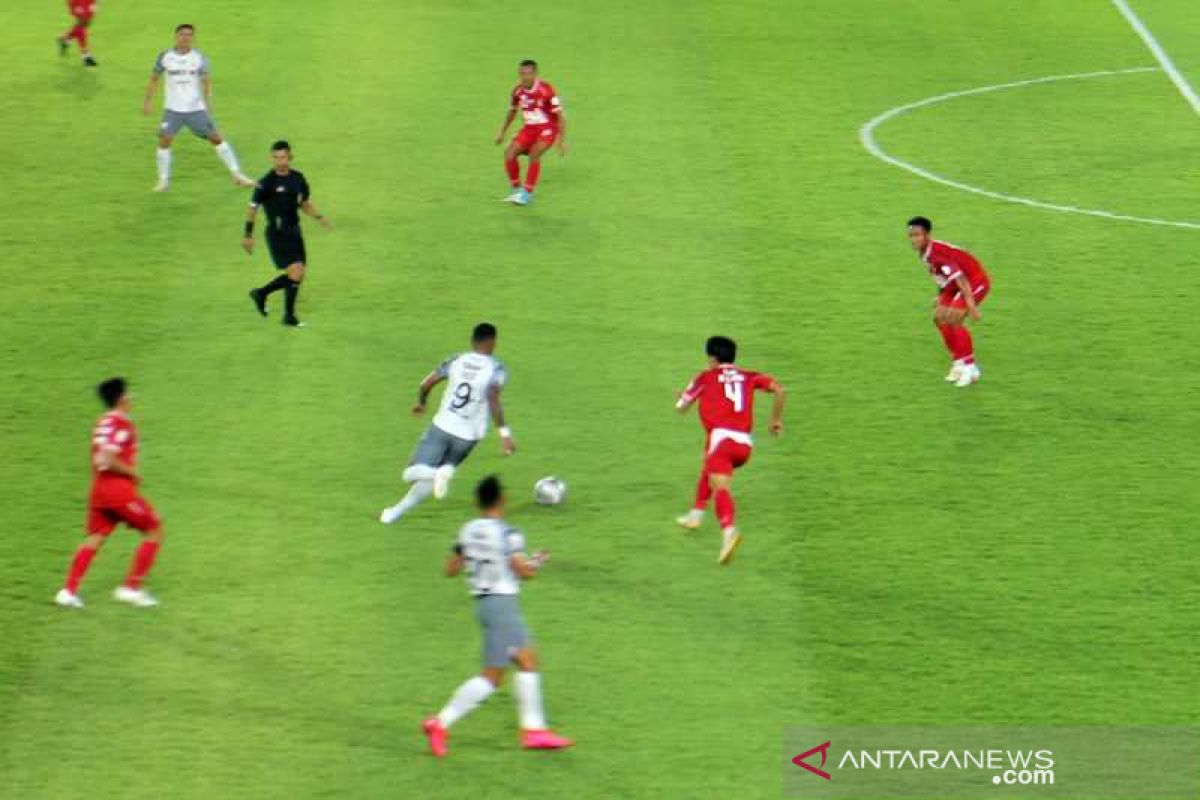 Eks Persiraja cetak gol, Persis Solo bermain imbang 1-1 lawan Persijap Jepara