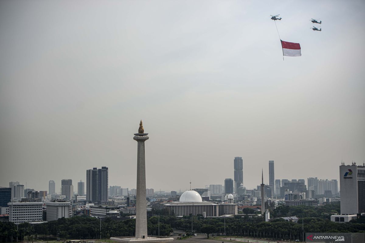 DKI kemarin, Formula E batal di Monas hingga vaksinasi pencari suaka