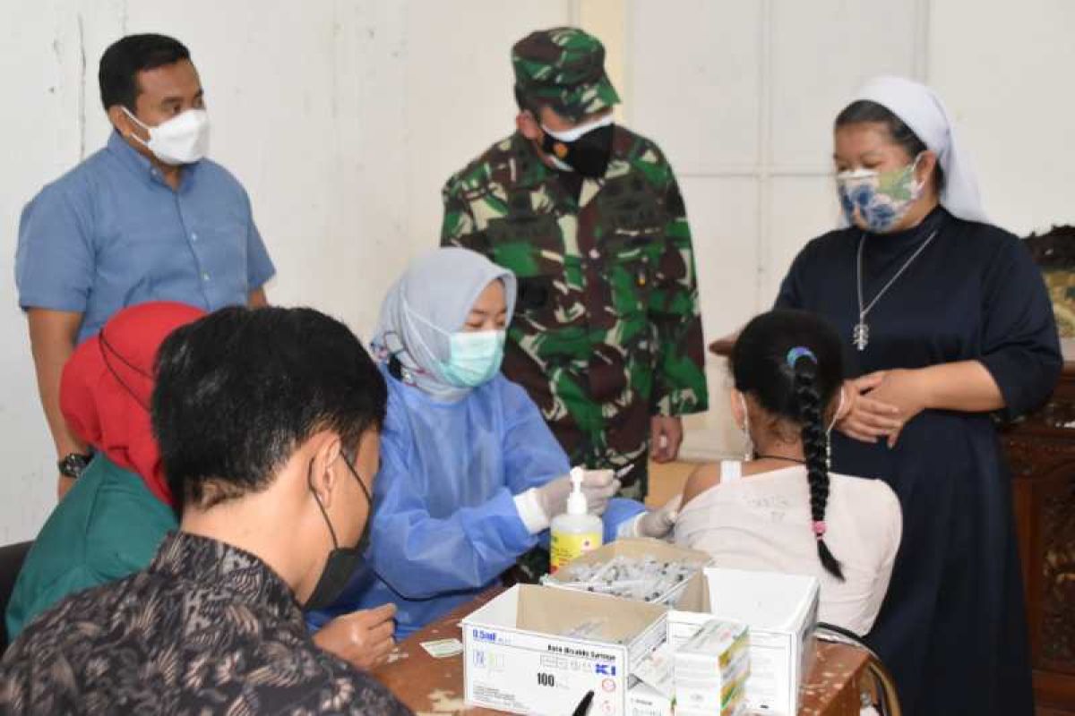 Bais gelontorkan 10.000 dosis vaksin ke Wonosobo