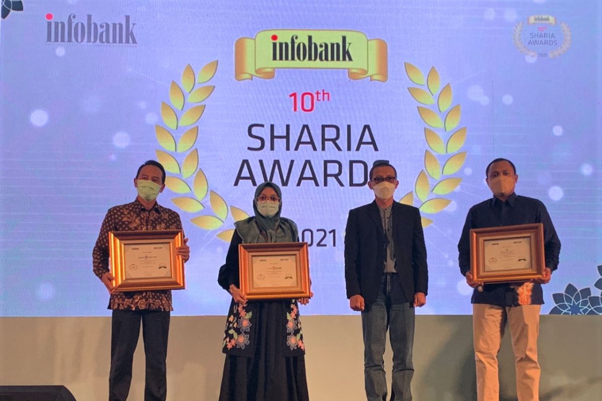 UUS Bank Kalsel Raih Infobank Sharia Award 2021