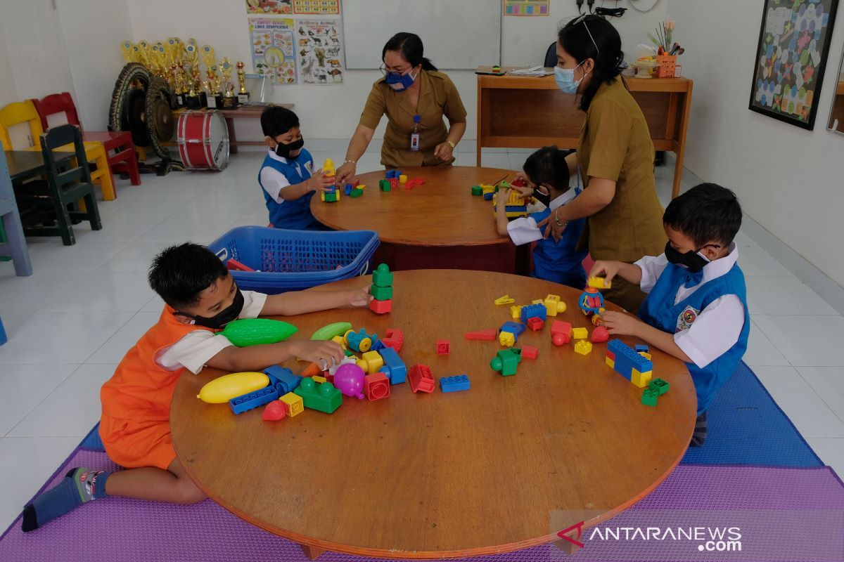 Gelar PTM, siswa Sekolah Tunarungu Sushrusa Denpasar