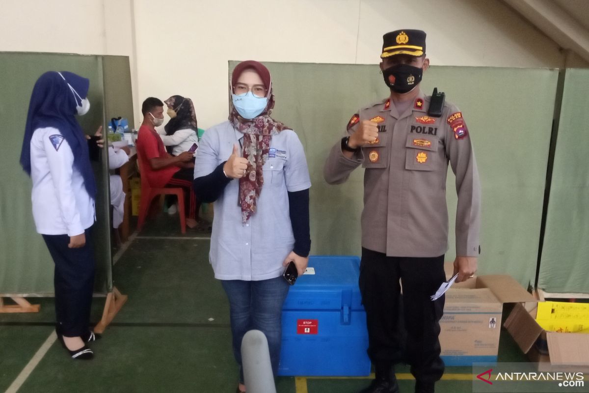 Di GOR Rang Agam, peserta vaksin juga bisa bawa pulang barang disediakan Bank Nagari