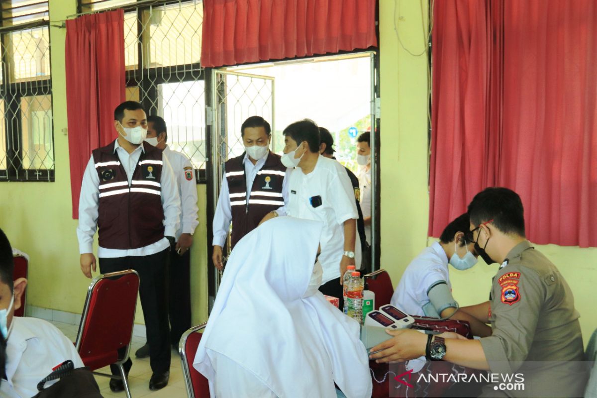 Pemkot Banjarbaru percepatan vaksinasi siswa SMA