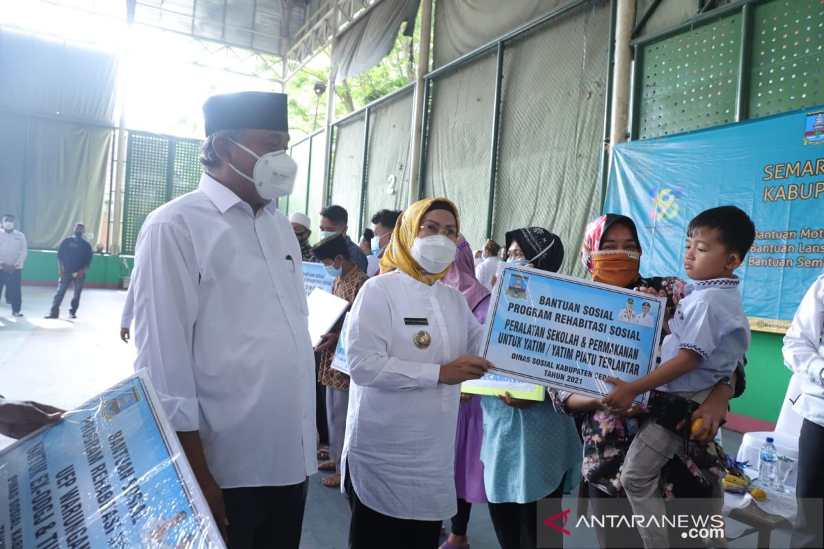 Gebyar HUT Kabupaten Serang banjir bantuan untuk masyarakat