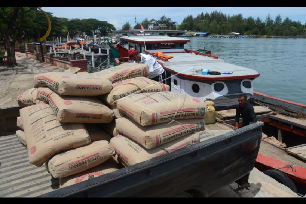 Harga semen di Banda Aceh naik Rp2.000 hingga Rp3.000 per sak