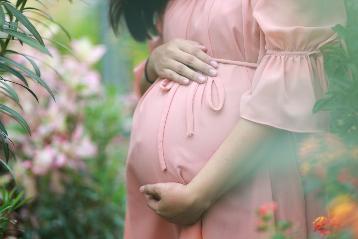 Wanita hamil yang depresi berisiko kena stroke usai melahirkan