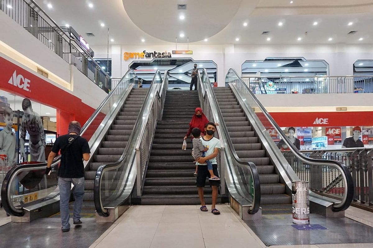 Pengelola pusat perbelanjaan di Kota Kediri diminta tak abaikan prokes