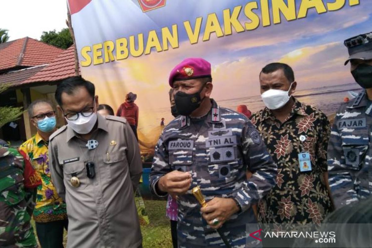 TNI AL gencarkan pelaksanaan vaksinasi bagi masyarakat pesisir dan maritim