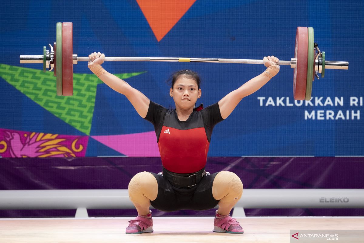 Lifter putri Jabar tambah emas dari kelas 64kg angkat besi PON Papua