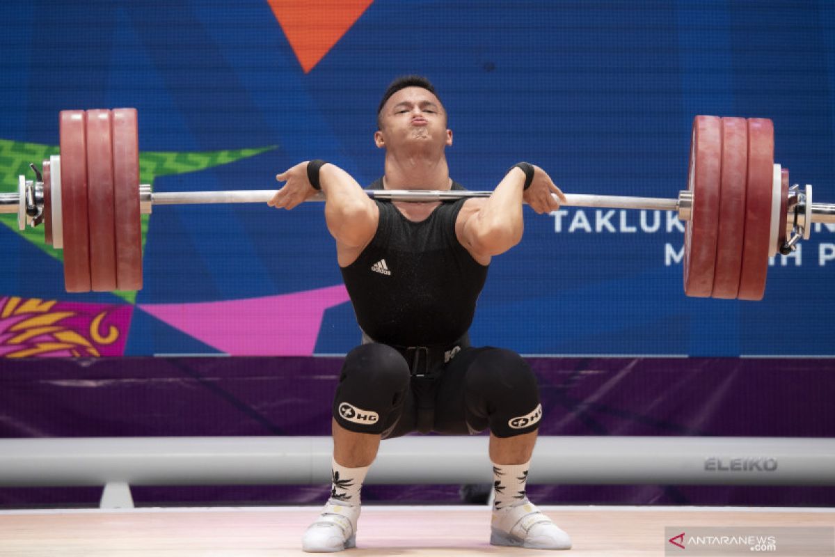 Lifter Rizki Juniansyah optimistis lolos ke Olimpiade Paris