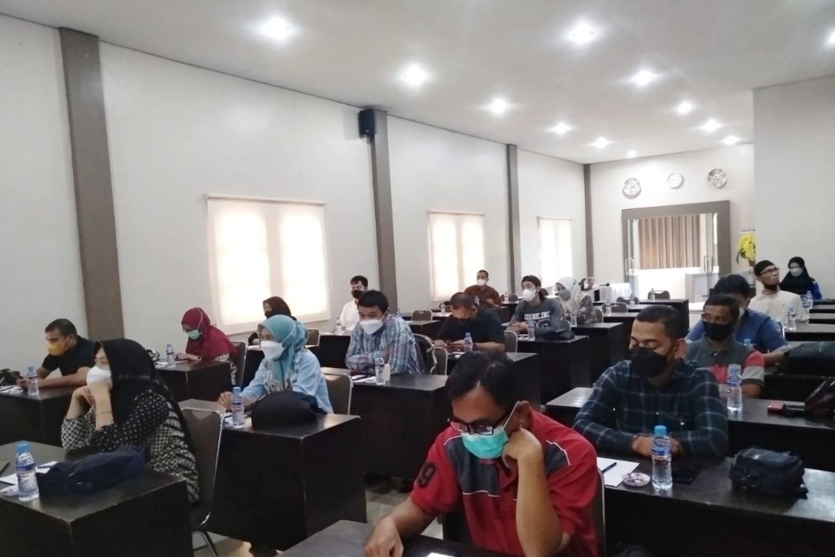 Pemkab Bangka Tengah perkuat sistem manajemen keselamatan konstruksi