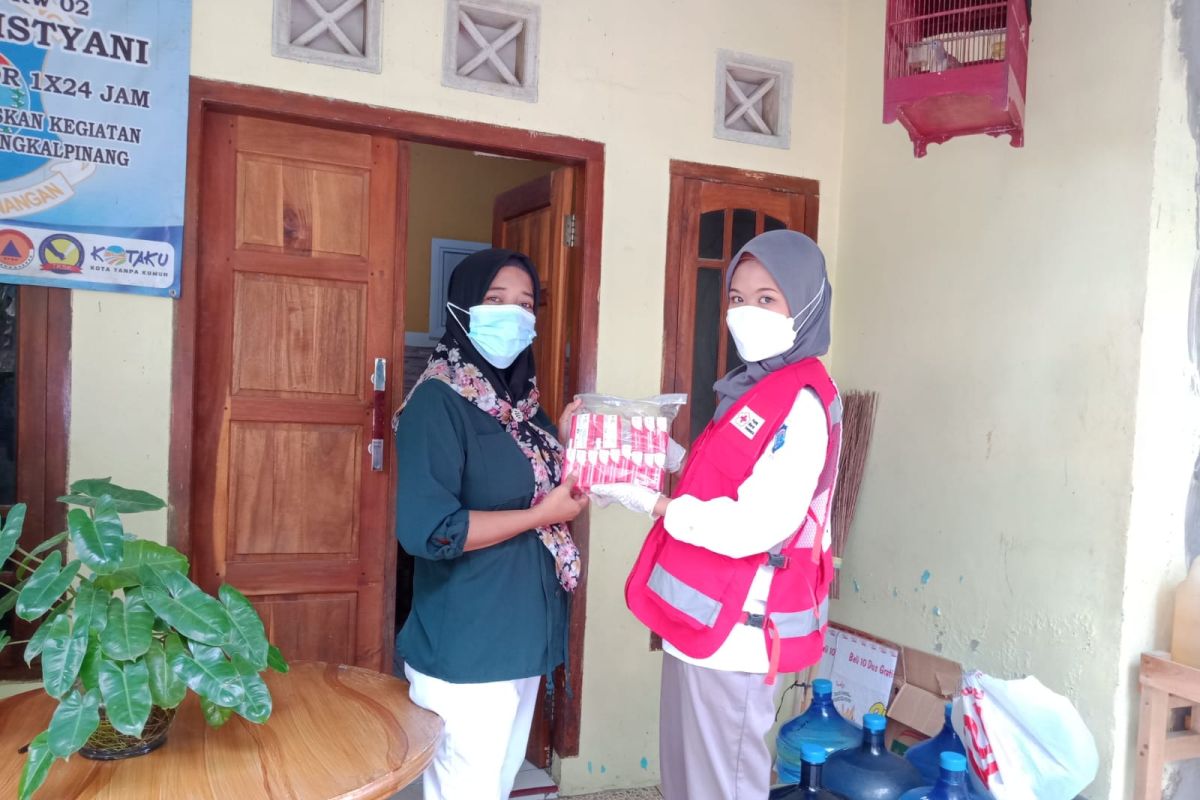 PMI Pangkalpinang bagikan bantuan 500 paket sabun disinfektan