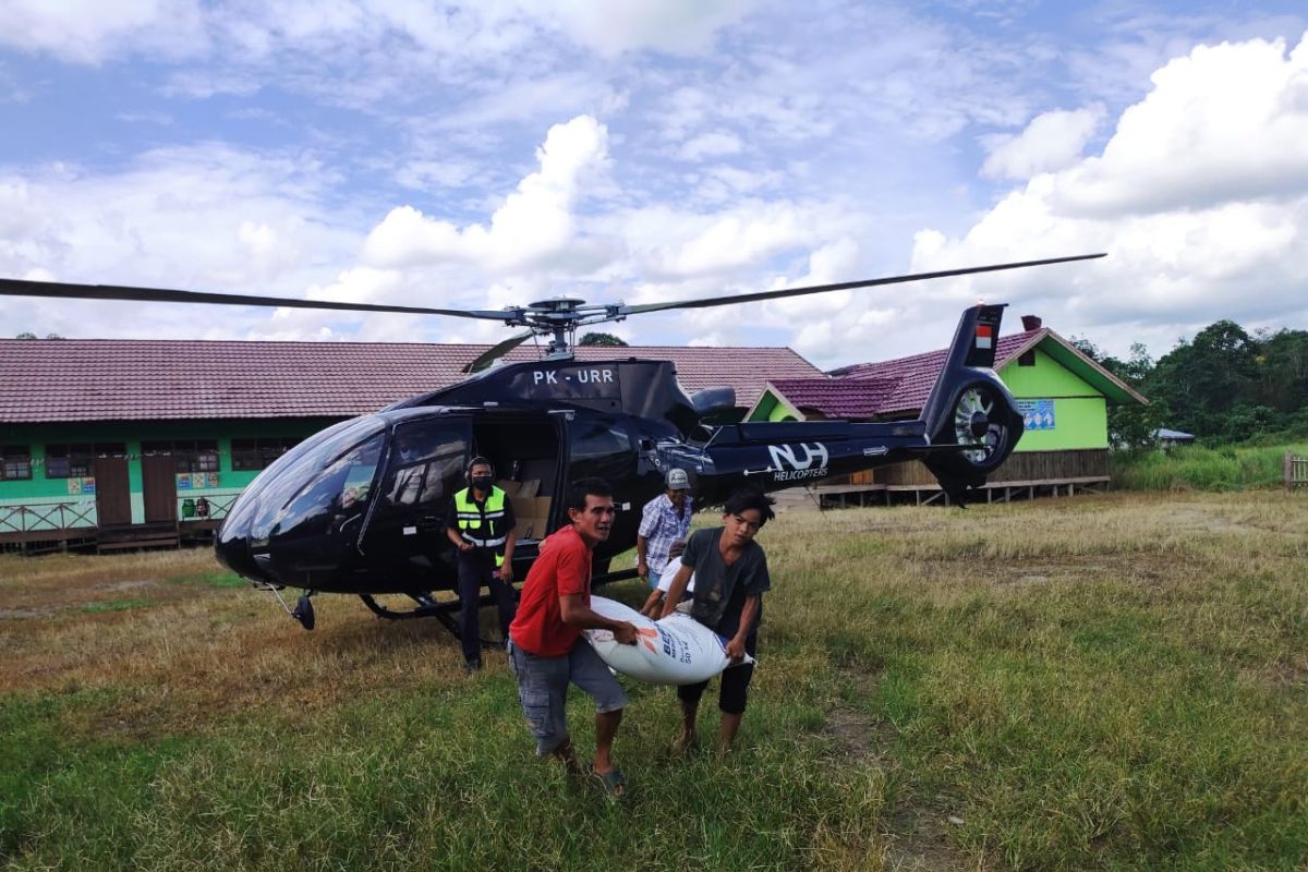 Pemkab Paser sewa helikopter kirim bantuan korban banjir