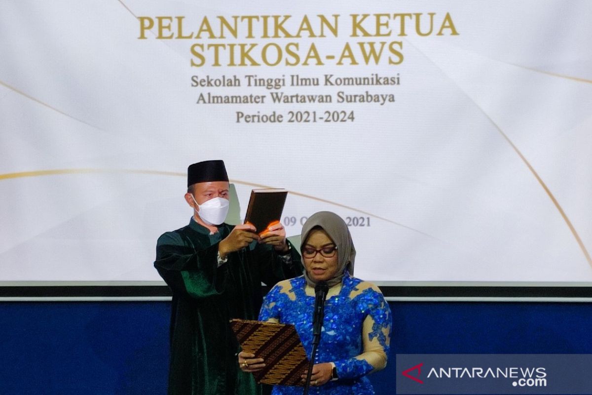 Doktor Meithiana Indrasari jabat Ketua Stikosa-AWS periode 2021-2024