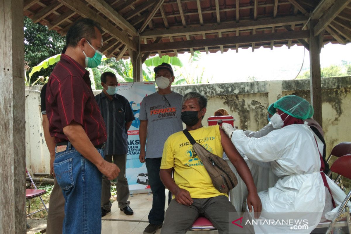 1.000 pelaku wisata Kampung Batik Giriloyo Bantul telah divaksinasi lengkap