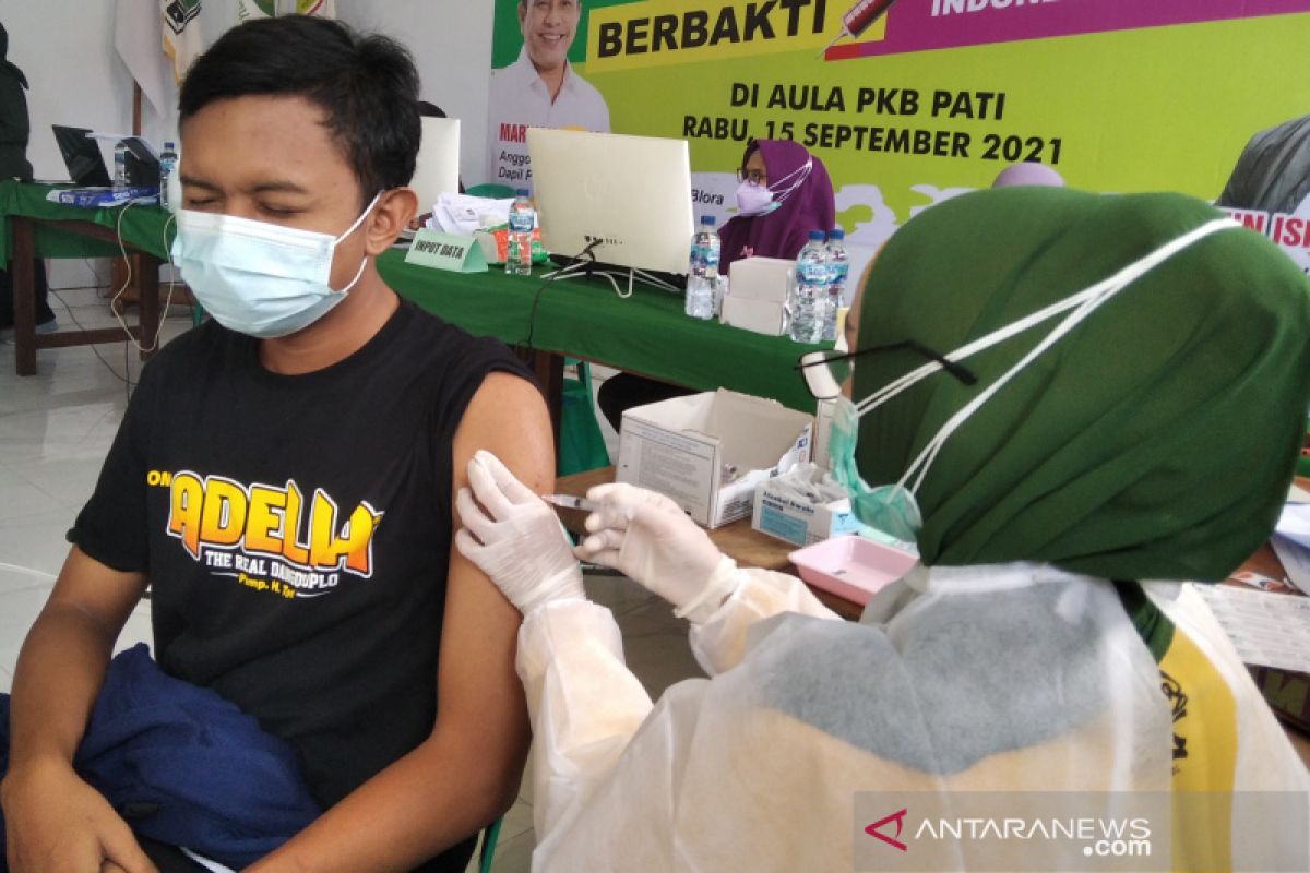 Pemkab Pati targetkan Puskesmas bisa vaksinasi 500 sasaran/hari