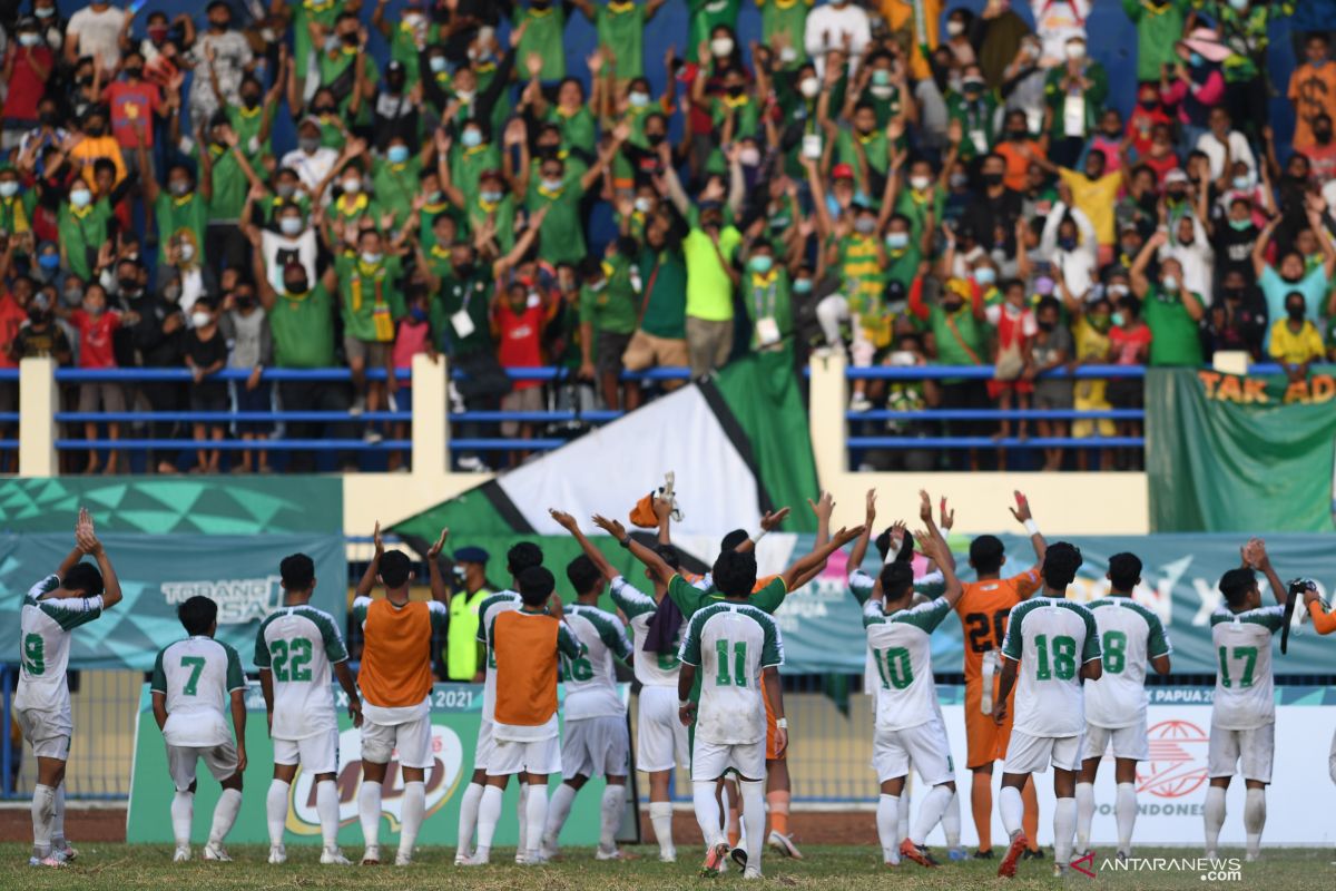 PON Papua: Perjalanan Jatim dan Aceh ke semifinal sepak bola putra