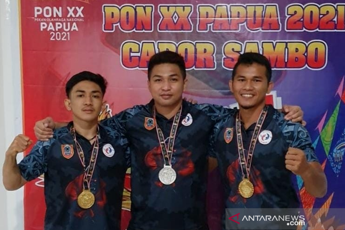 South Kalimantan sambo athletes win 2 gold, 1 bronze at XX PON