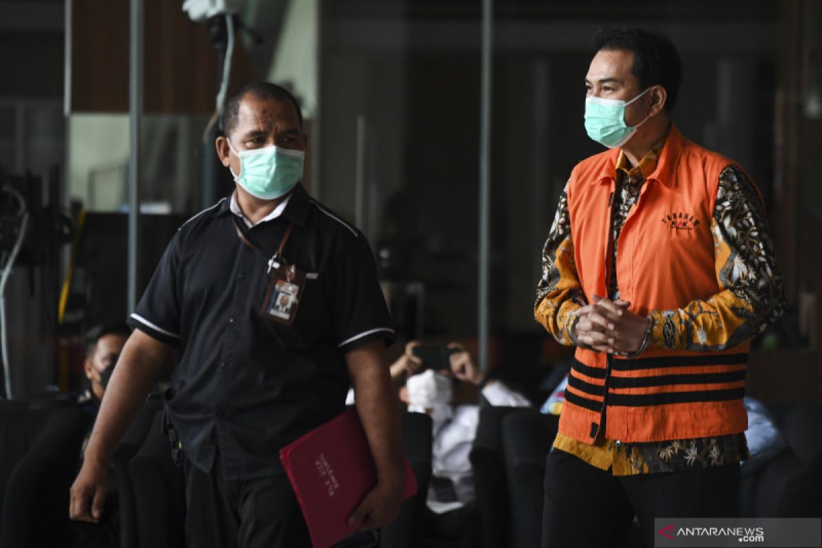 Azis Syamsuddin bakal dihadirkan sebagai saksi pada sidang pekan depan