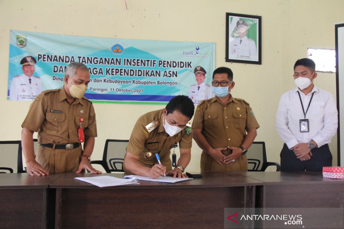 Bupati naikkan insentif pendidik dan tenaga kependidikan ASN di Balangan