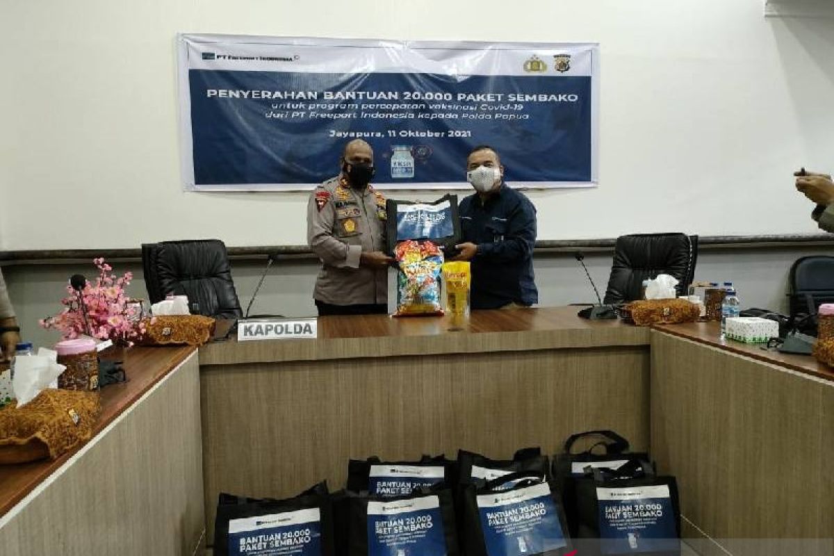 Freeport Indonesia serahkan bantuan 20 ribu paket sembako ke Polda Papua