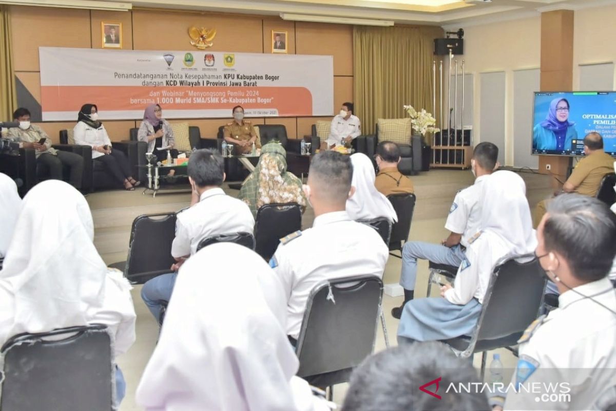 KPU mulai sosialisasikan Pemilu 2024 kepada calon pemilih pemula di Bogor