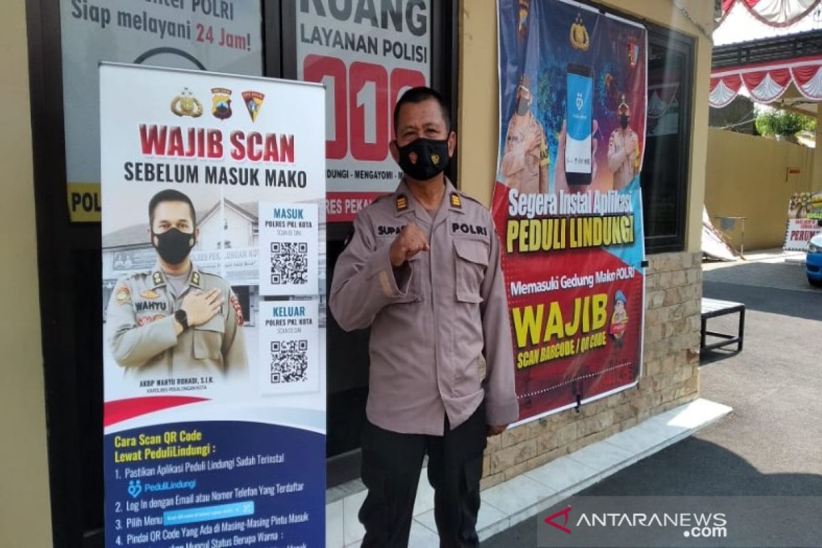 Polres Pekalongan Kota mendorong pemanfaatan aplikasi PeduliLindungi