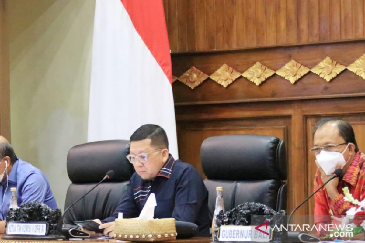 Gubernur Koster minta Komisi II DPR perjuangkan RUU Bali pada 2022