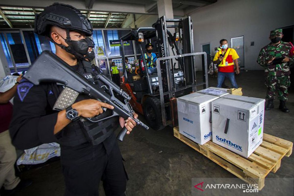 Kalsel dapat tambahan 97.110 dosis vaksin COVID-19 dari Kemenkes