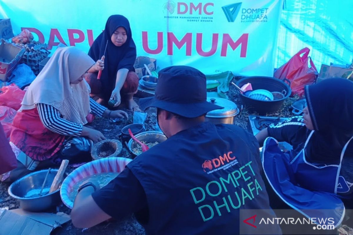 Dompet Dhuafa salurkan bantuan untuk penyintas banjir dan longsor di Luwu
