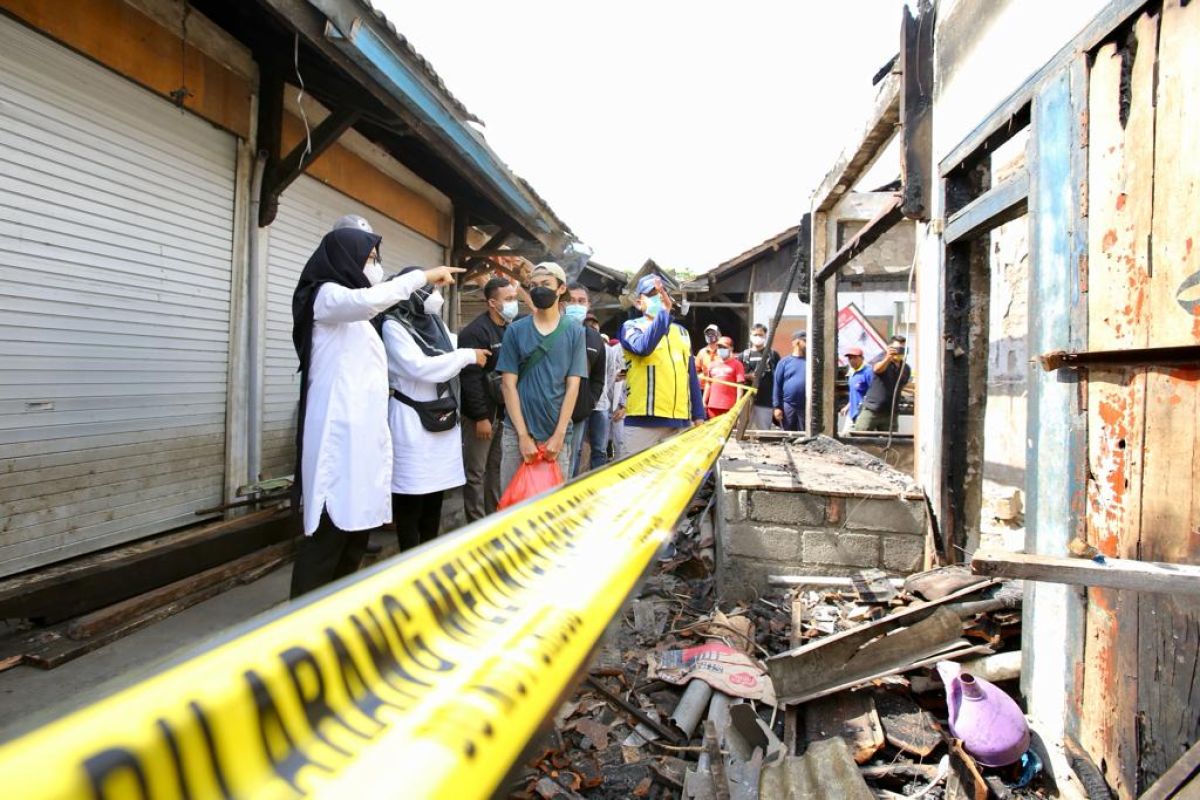 Bupati Banyuwangi segera perbaiki Pasar Kalibaru Wetan yang terbakar