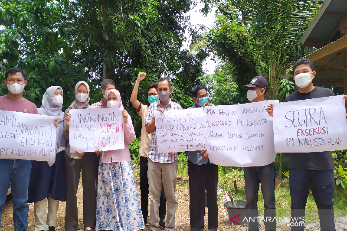 Forum LSM dan HAKA desak MA ambil alih eksekusi perusahaan sawit di Aceh