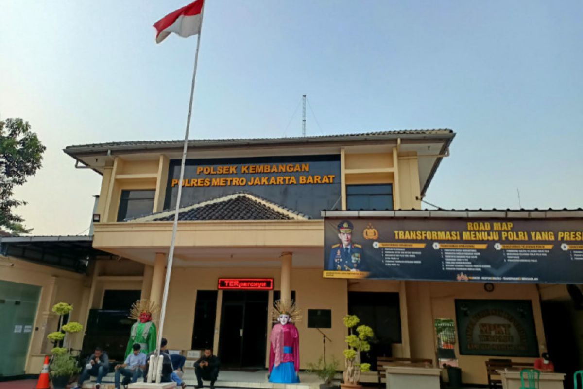 Dua tahanan Polsek Kembangan terpapar COVID-19