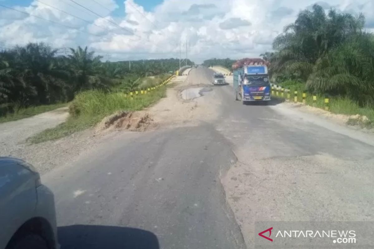 Dinilai wanprestasi, 5 rekanan proyek jalan di Riau diputus kontrak