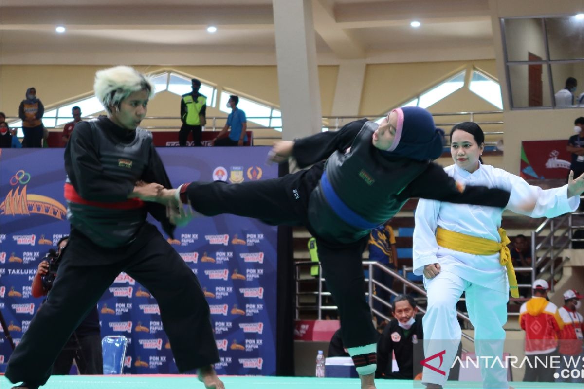 Winda sumbang emas pertama pencak silat PON Papua untuk Sumbar