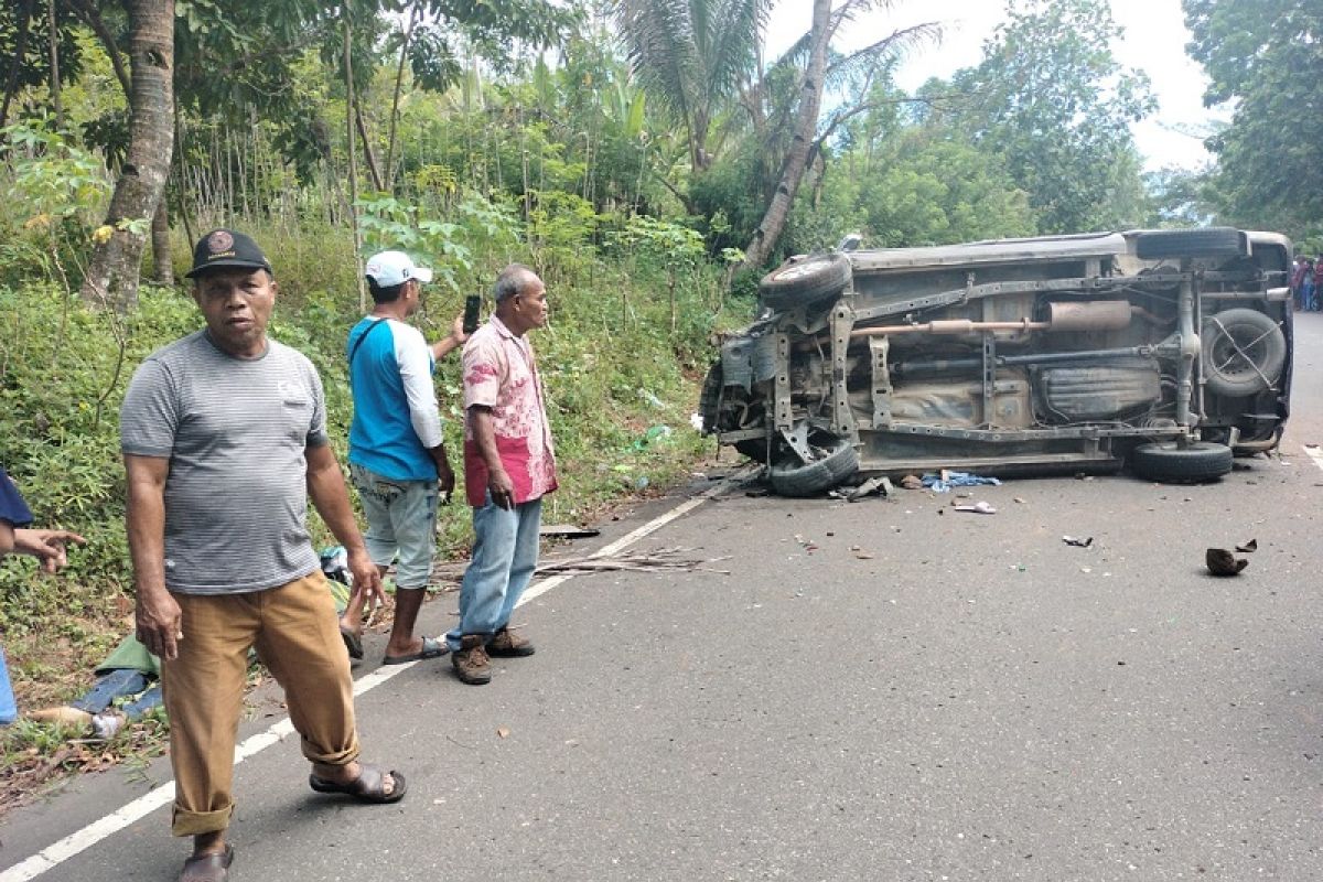 Polisi tetapkan satu tersangka laka lantas di Liang tewaskan tiga warga, lalai mengemudi