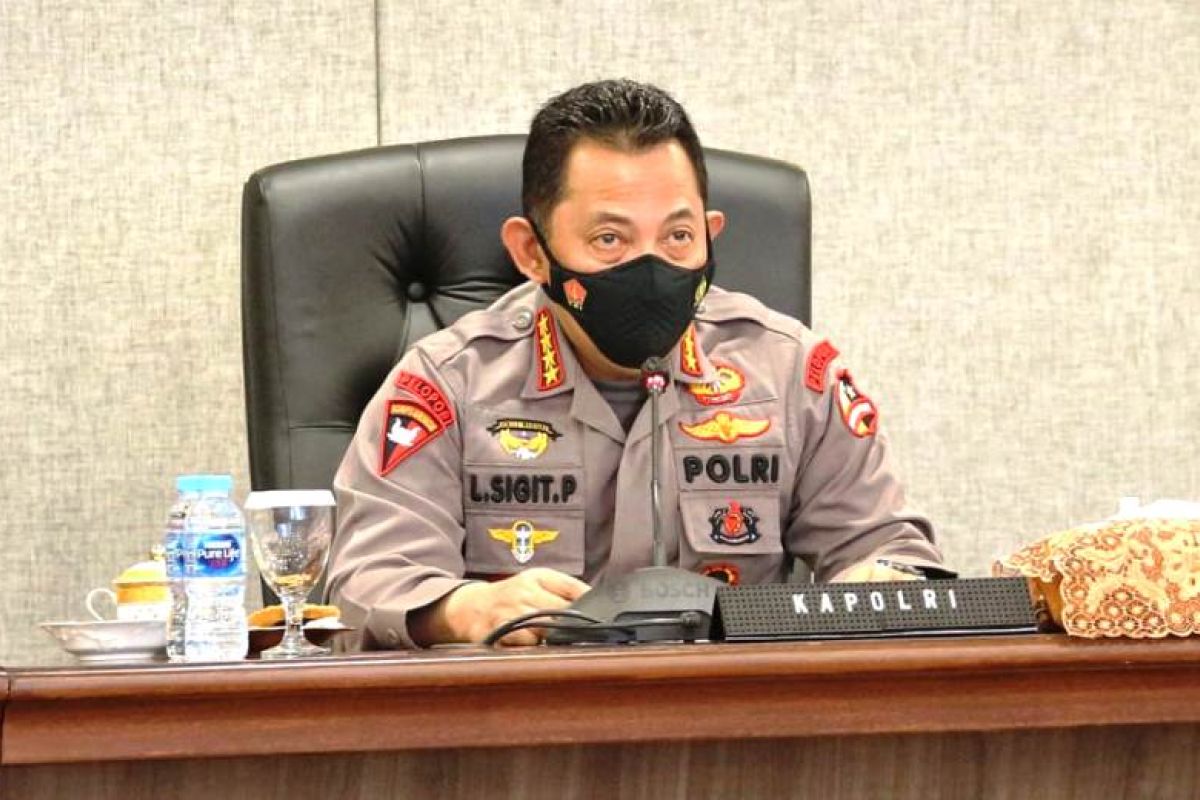 Kapolri perintahkan jajaran tindak tegas Pinjol ilegal