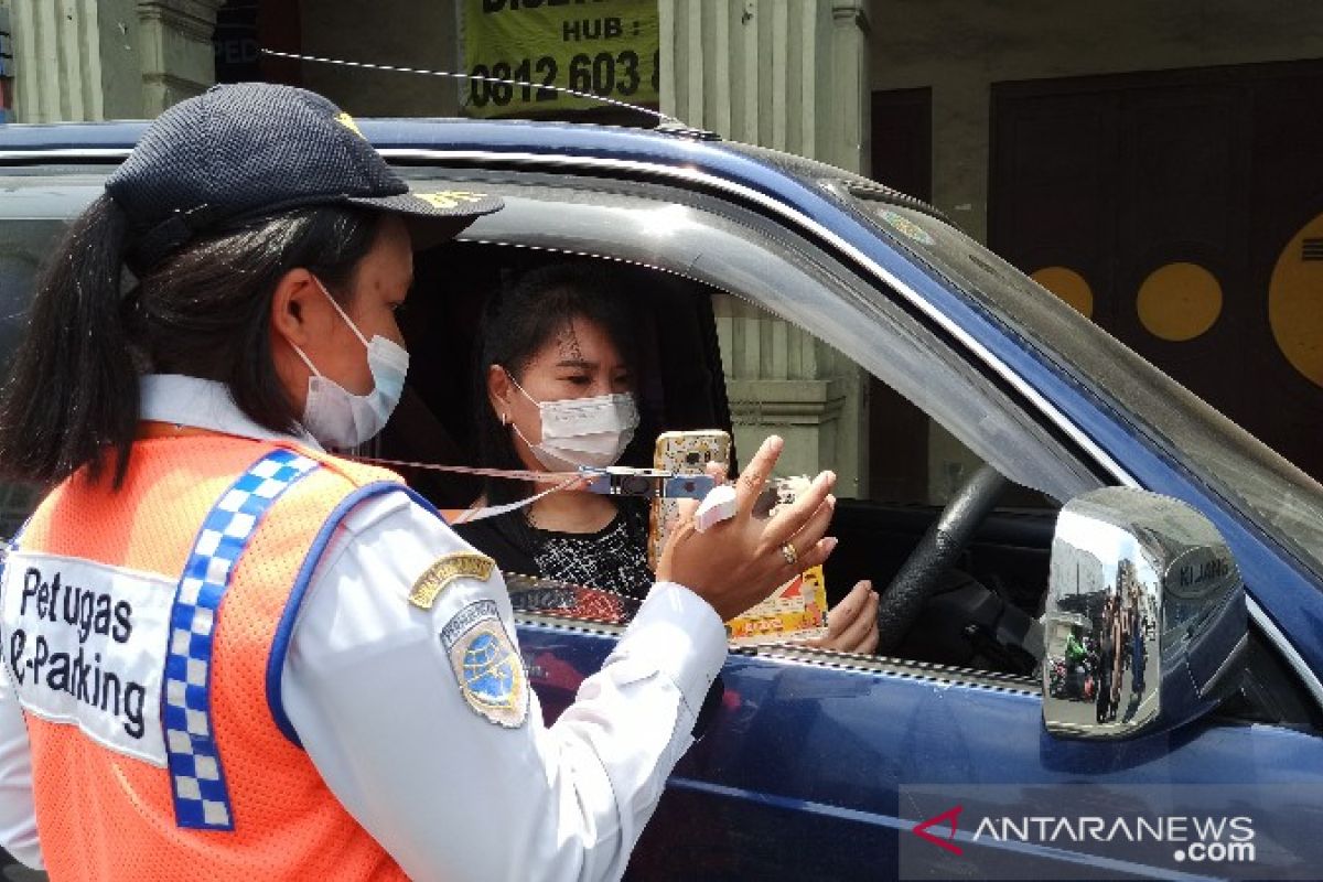 Pemkot Medan terapkan pembayaran parkir nontunai mulai 18 Oktober 2021