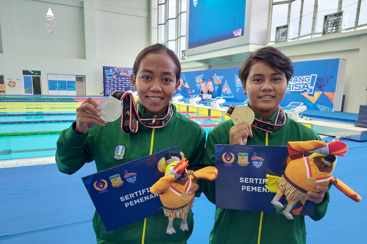 Gladies calon ratu loncat indah dari Jatim, sabet dua emas PON Papua