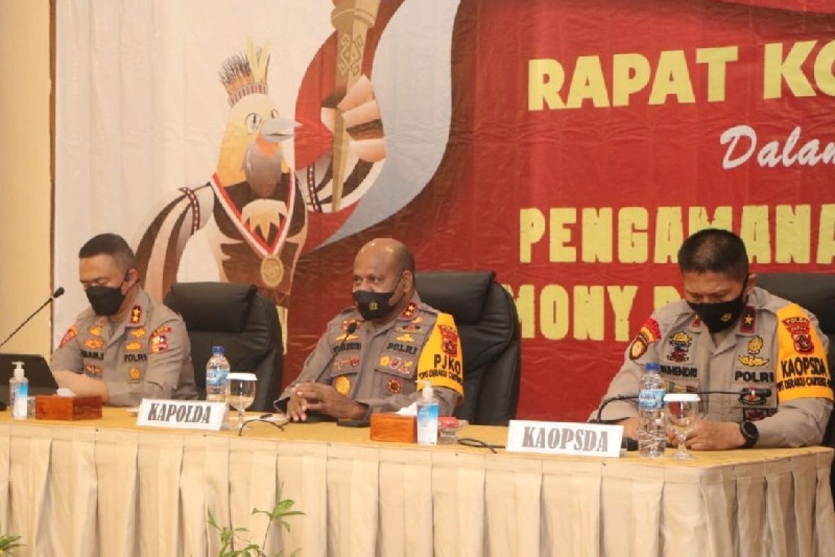 Kapolda Papua pimpin rapat koordinasi pengamanan penutupan PON XX