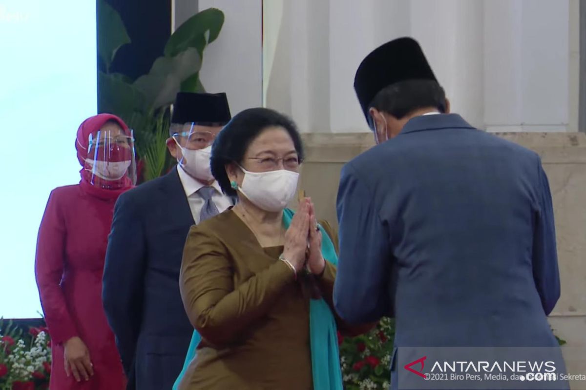 Presiden Jokowi lantik Megawati sebagai Ketua Dewan Pengarah BRIN