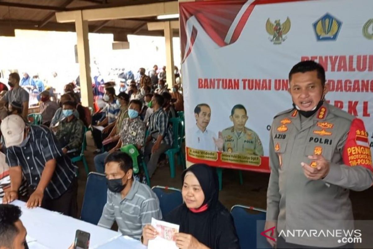 Polrestro Jaksel targetkan 4.400 penerima bantuan tunai PKL dan warung