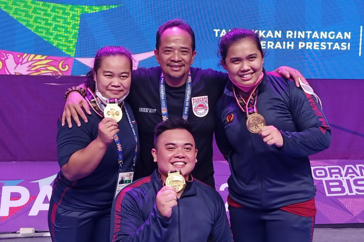 Lifter Jabar lampaui target emas angkat berat