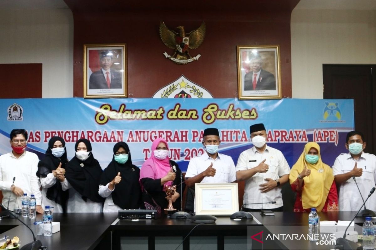 Pemkab Aceh Barat raih penghargaan terkait kesetaraan gender dari Menteri PPA