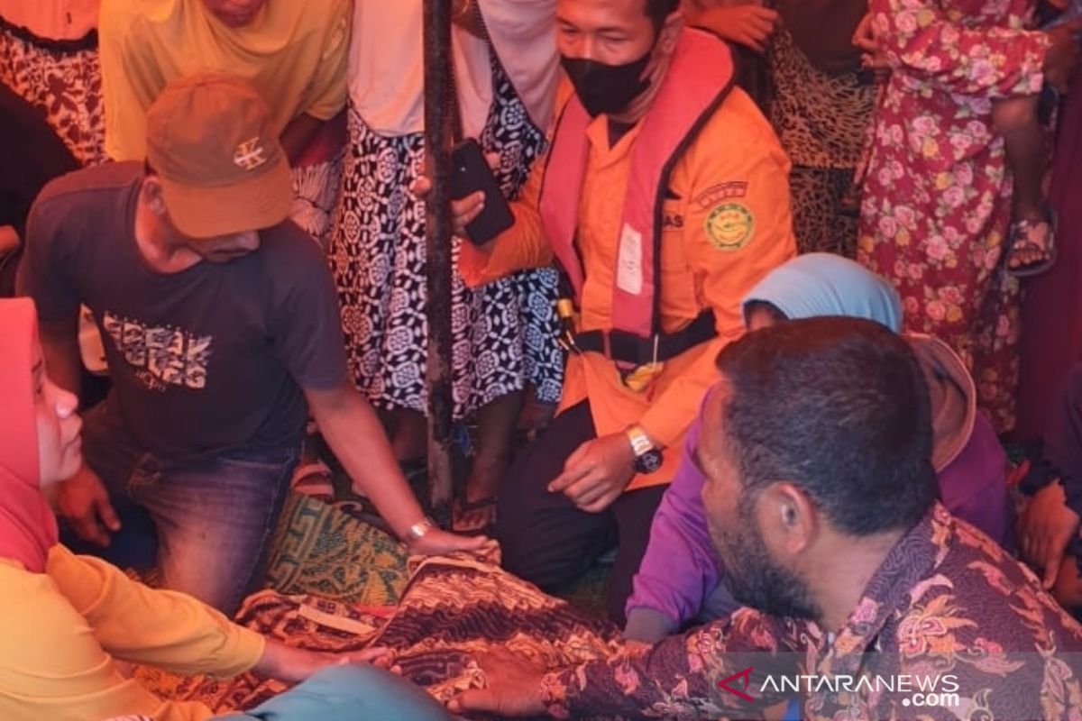 16 jam tenggelam di sungai, pemuda 20 tahun ditemukan meninggal dunia