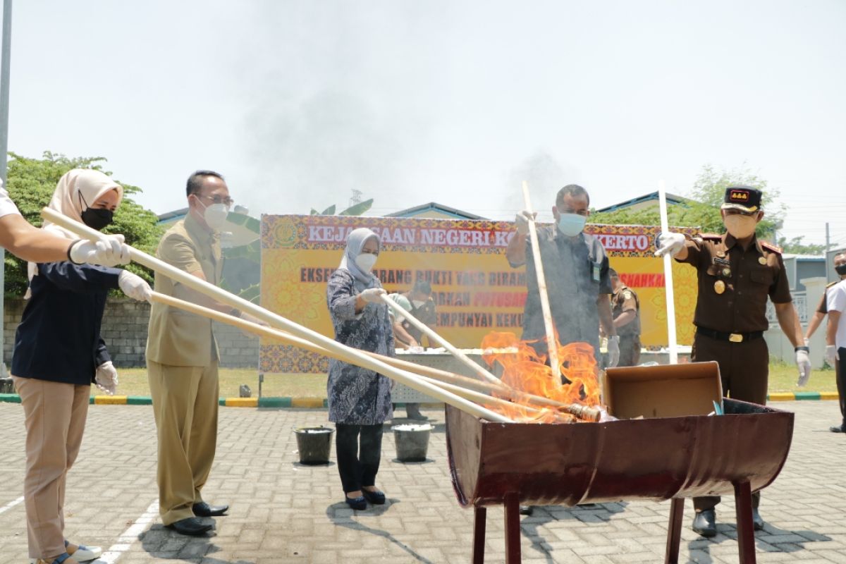 Wujudkan Zero Narkotika di Mojokerto, Wali Kota Ning Ita apresiasi seluruh pemangku kepentingan