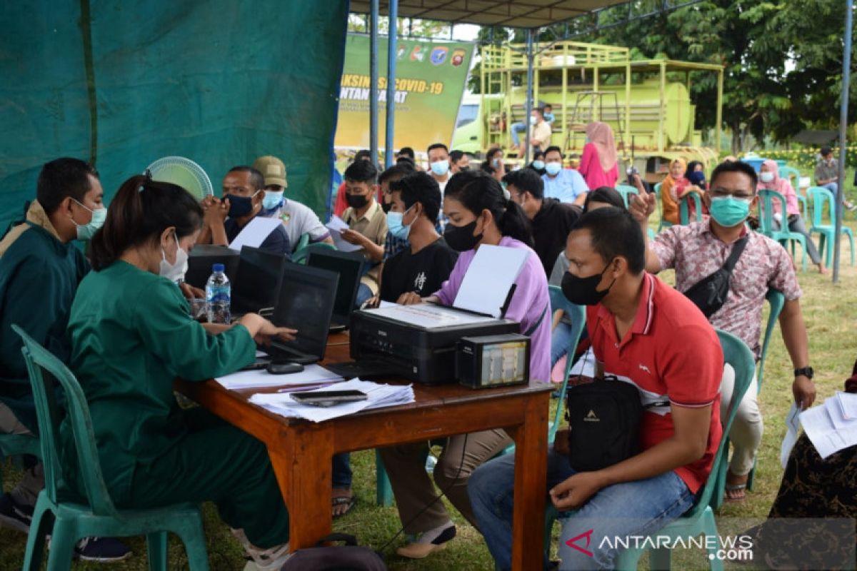 Gapki Kalbar : 20.316 orang ikuti program vaksinasi di kawasan perkebunan
