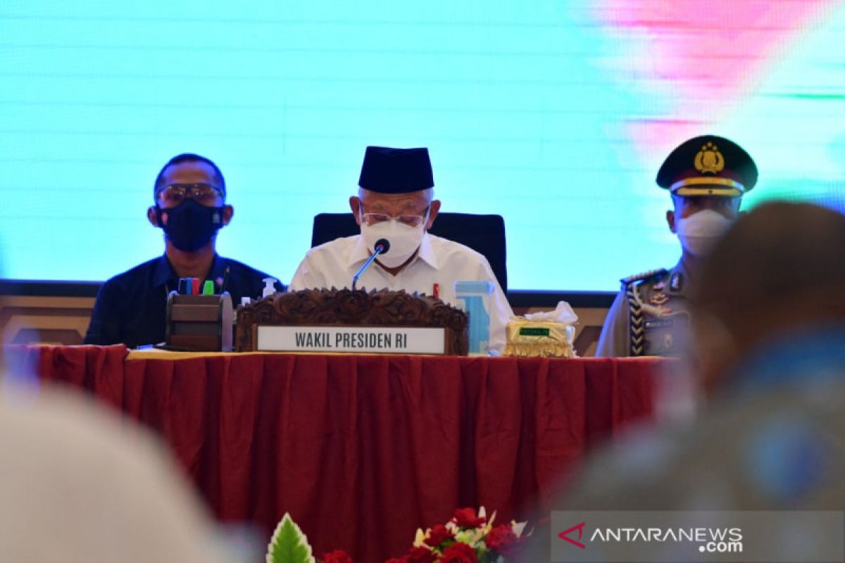 Wapres meminta Papua Barat selesaikan kemiskinan esktrem pada 2021